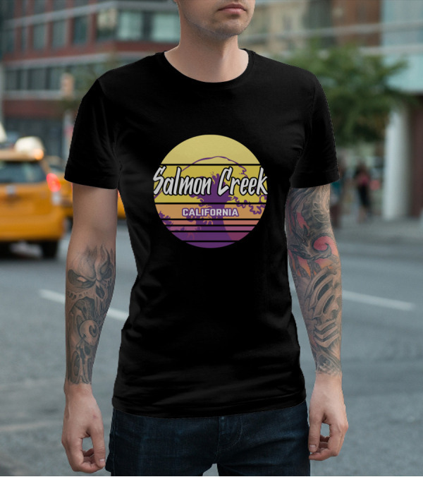 Salmon Creek California Retro Wave Sunset Circle T-Shirt