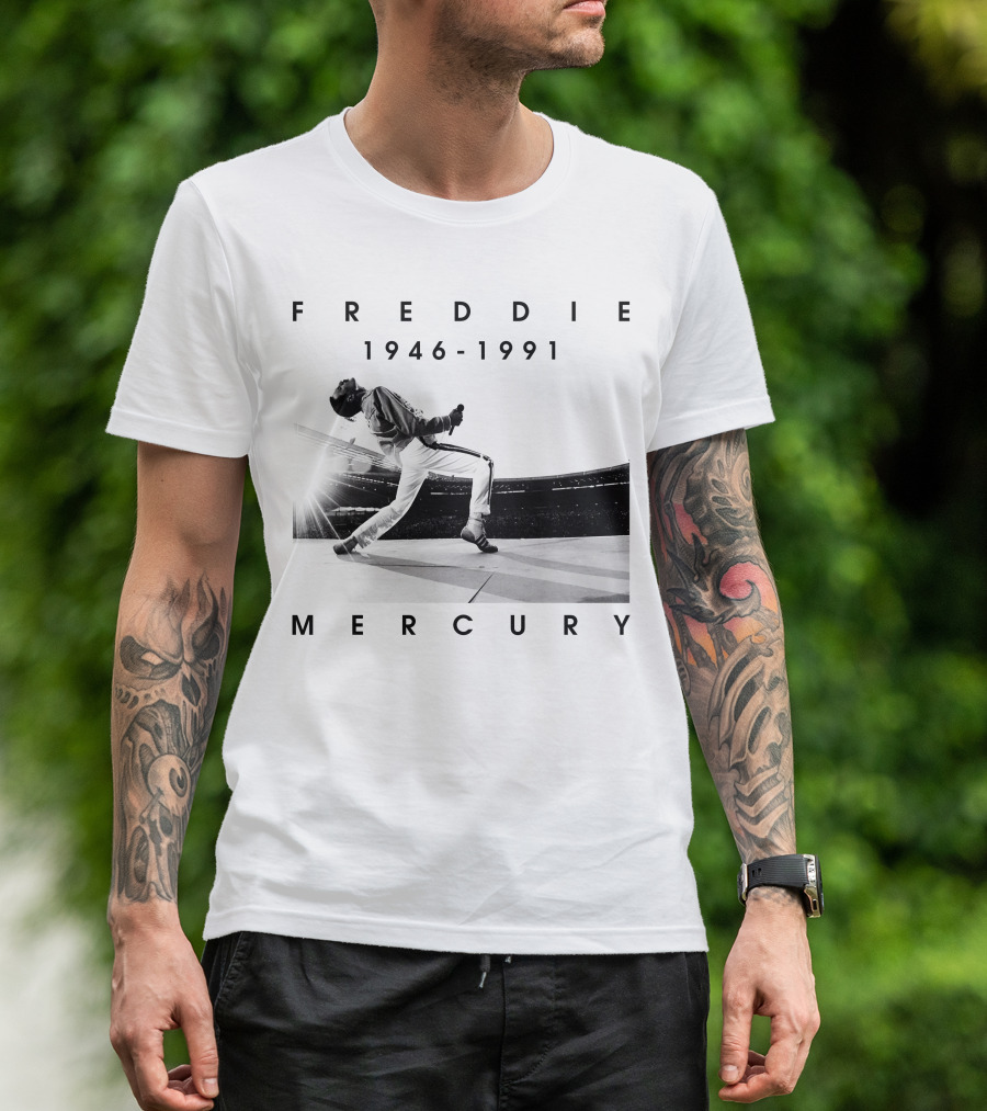 Freddie Mercury 1946-1991 Iconic Stage Performance T-Shirt