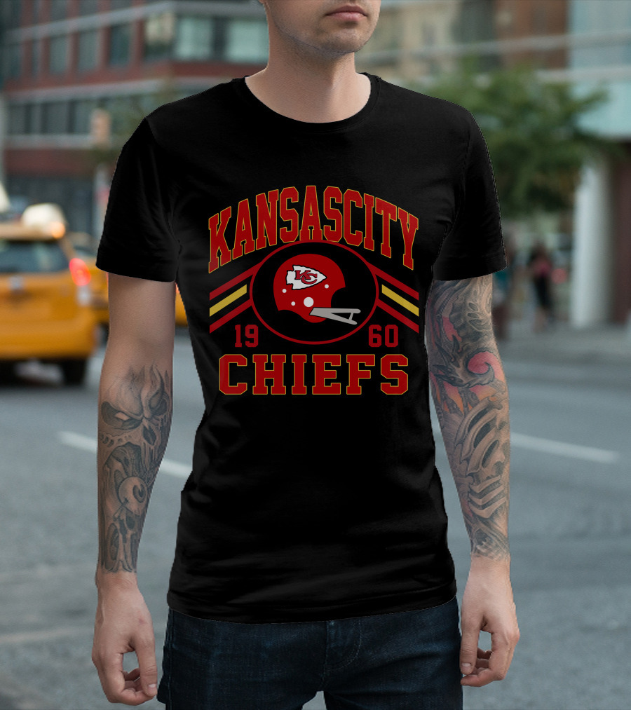 Kansas City Chiefs 1960 Helmet Retro T-Shirt