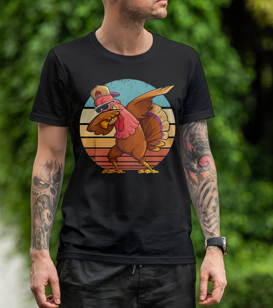 Thanksgiving Turkey Dabbing In Sunglasses And Hat T-Shirt