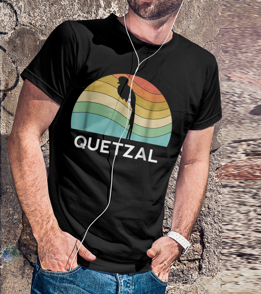 Quetzal Retro Chapin Vintage Guatemala Maya Antigua Rainbow T-Shirt