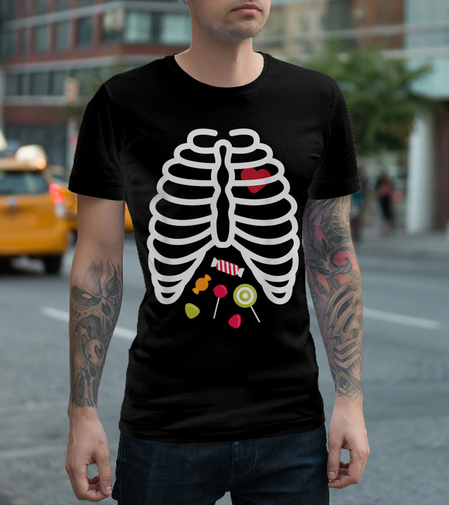 Skeleton Rib Cage Heart Candy Cute Graphic Halloween Ribcage Sweets T-Shirt
