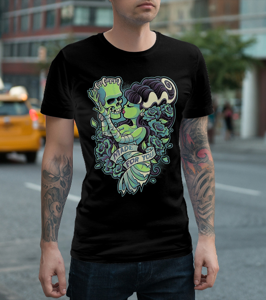 Frankenstein Bride Skull Embrace Made For You Roses T-Shirt