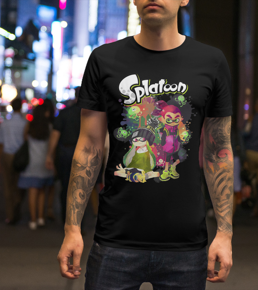 Splatoon Inkling Duo With Vibrant Paint Splatter And Squid Characters T-Shirt