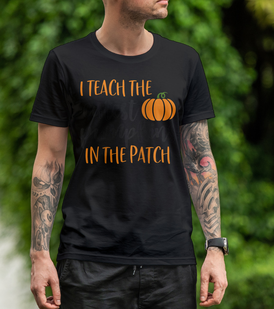 I Teach The Cutest Pumpkins In The Patch Raglan Baseball Fall Teacher T-Shirt