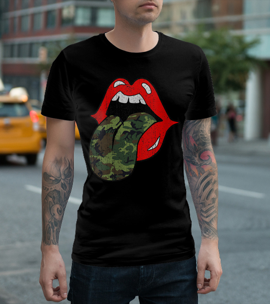 Rolling Stones Red Lips Camo Tongue Retro Vintage Trendy Camouflage T-Shirt