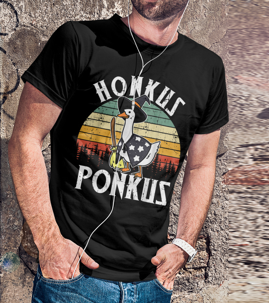Vintage Honkus Ponkus Halloween Cute Witch Duck Retro Sunset T-Shirt
