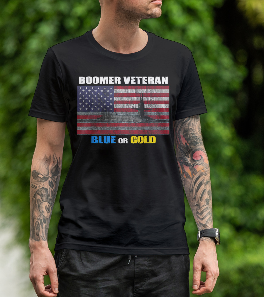 Boomer Veteran Submarine Blue Or Gold Distressed US Flag T-Shirt