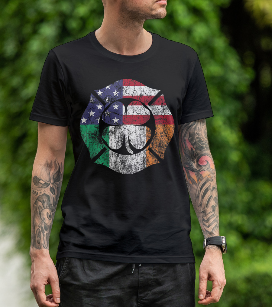 Firefighter St. Patrick's Day Shamrock With Irish And American Flag Colors T-Shirt