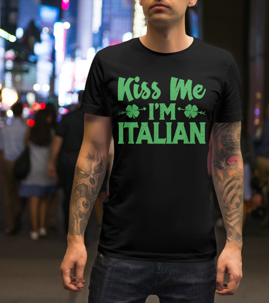 Kiss Me I'm Italian Shamrock Pride T-Shirt