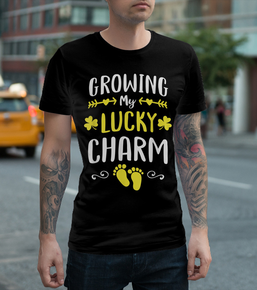 Growing My Lucky Charm St. Patrick's Day Pregnancy Announcement T-Shirt