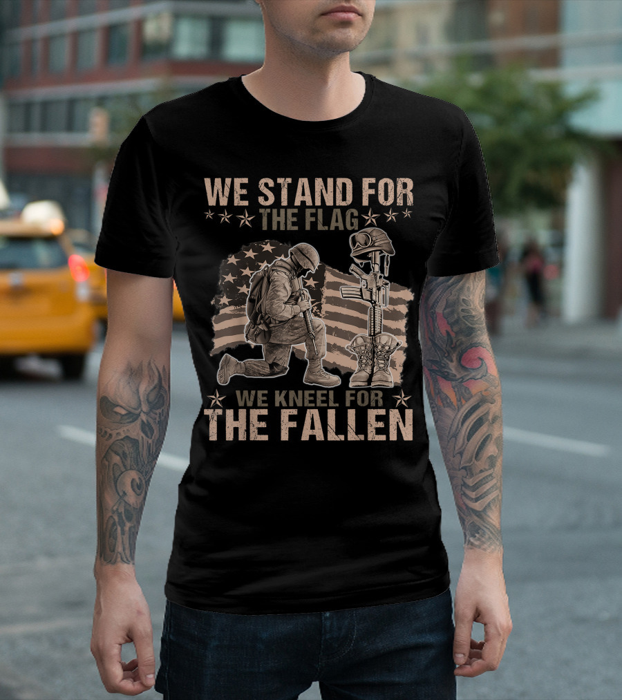We Stand For The Flag We Kneel For The Fallen Soldier Kneeling Stars and Stripes Background T-Shirt