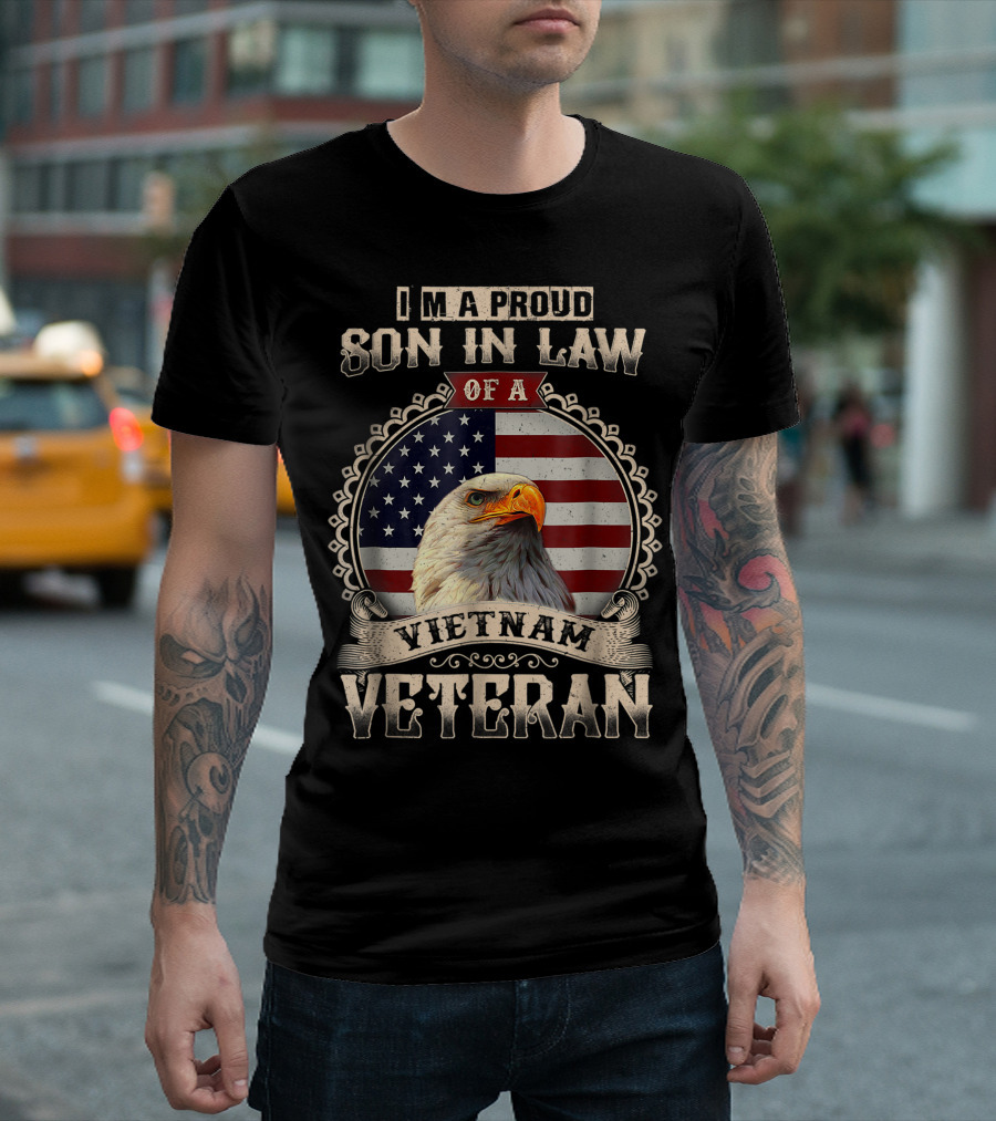 Proud Son In Law of a Vietnam Veteran Bald Eagle American Flag T-Shirt