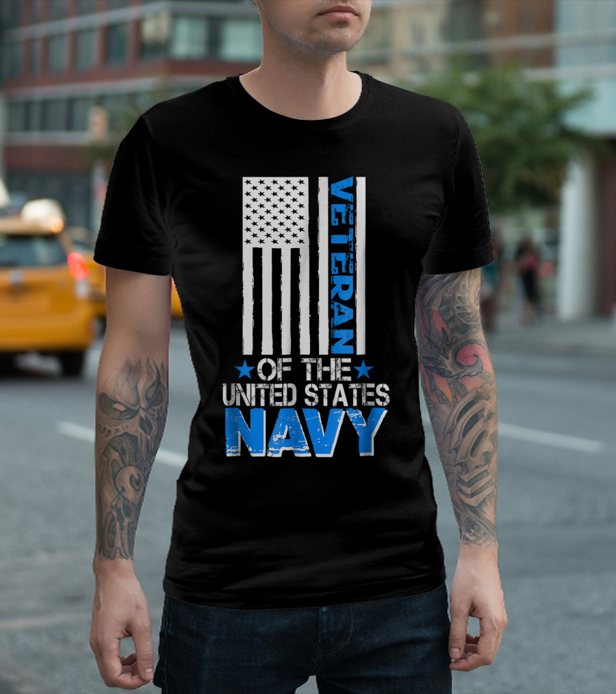 United States Navy Veteran American Flag T-Shirt