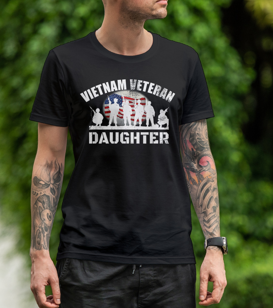 Vietnam Veteran Daughter USA Flag Military Family T-Shirt