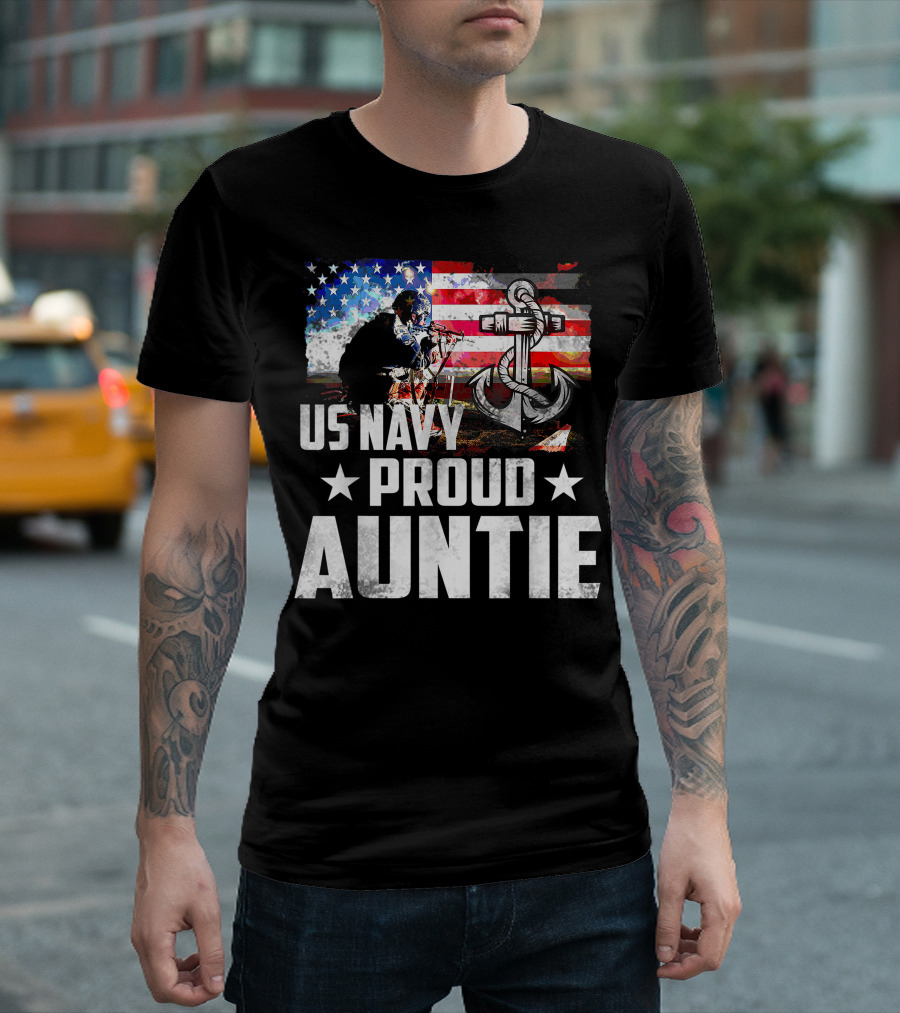 US Navy Proud Auntie With American Flag And Anchor Symbols T-Shirt