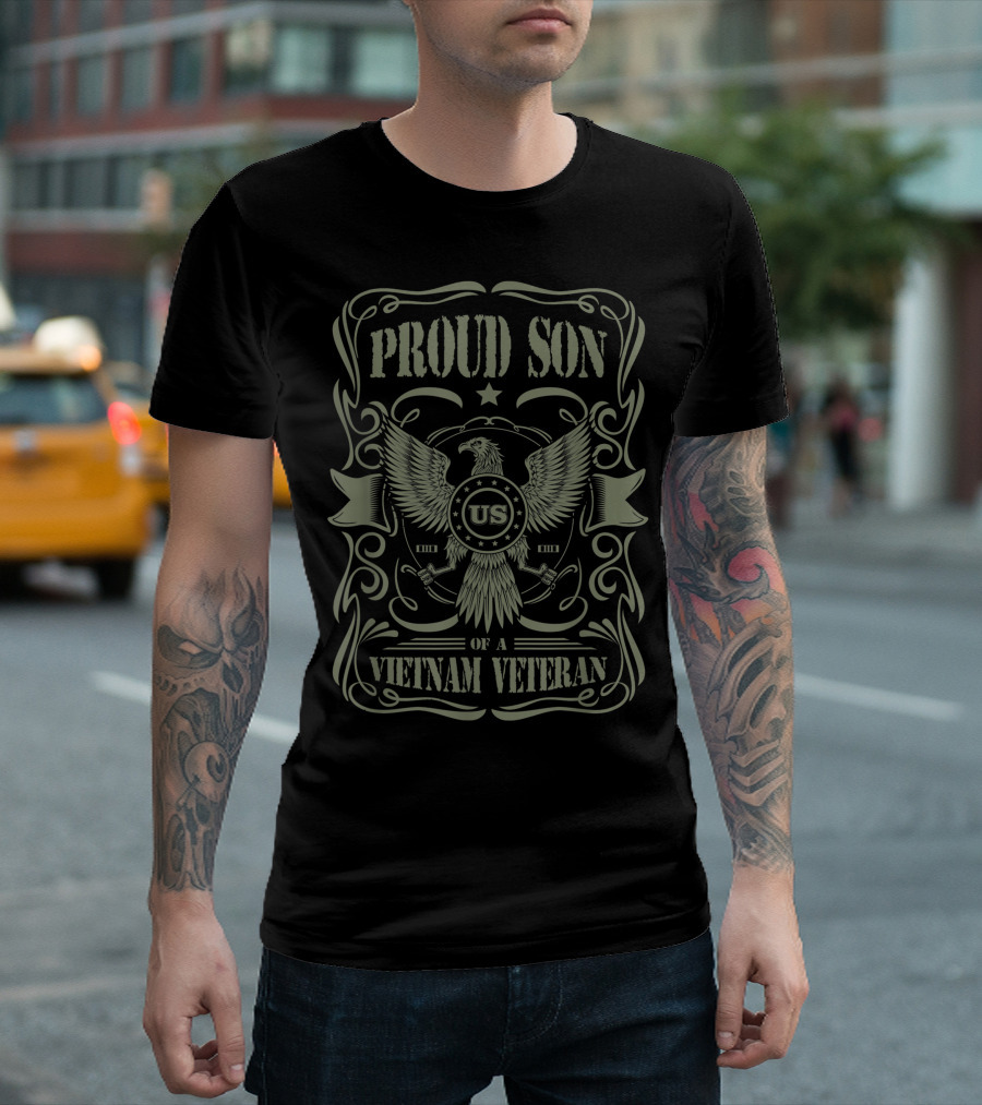 PROUD SON OF A VIETNAM VETERAN US EAGLE EMBLEM T-Shirt