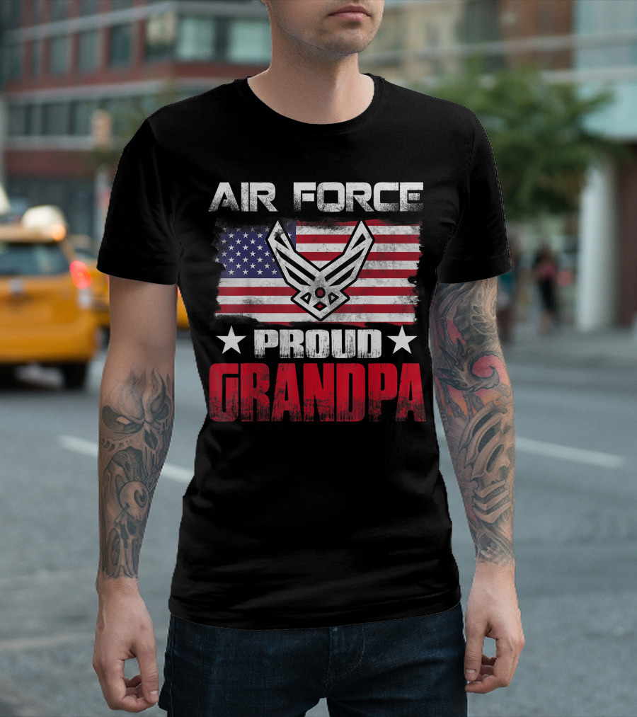 Proud Air Force Grandpa USA Flag Veteran Emblem T-Shirt