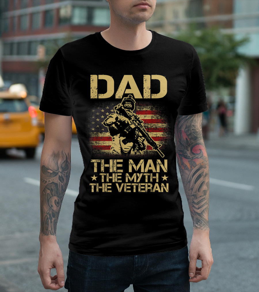 Dad The Man The Myth The Veteran with Vintage USA Flag and Soldier T-Shirt