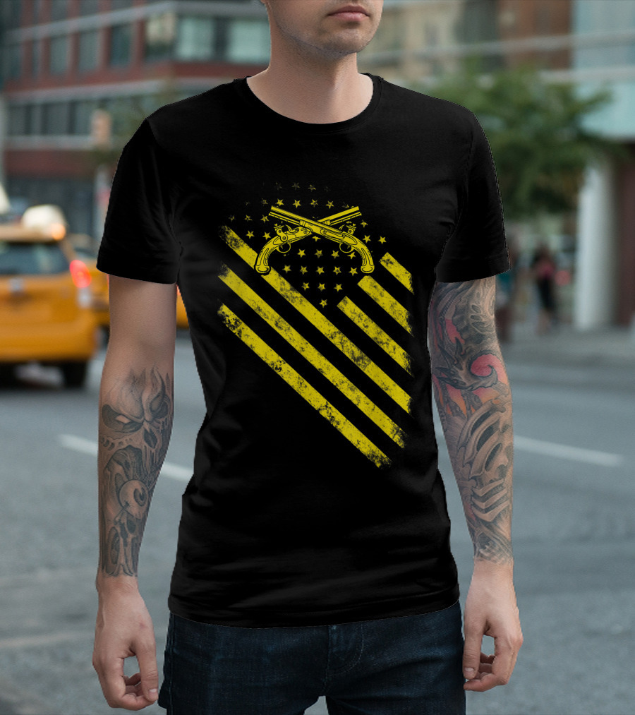 Military Police American Flag with Pistols for US Army Veteran MP T-Shirt
