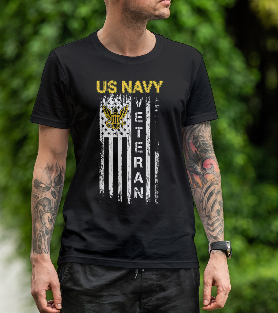 US Navy Veteran Flag Eagle T-Shirt