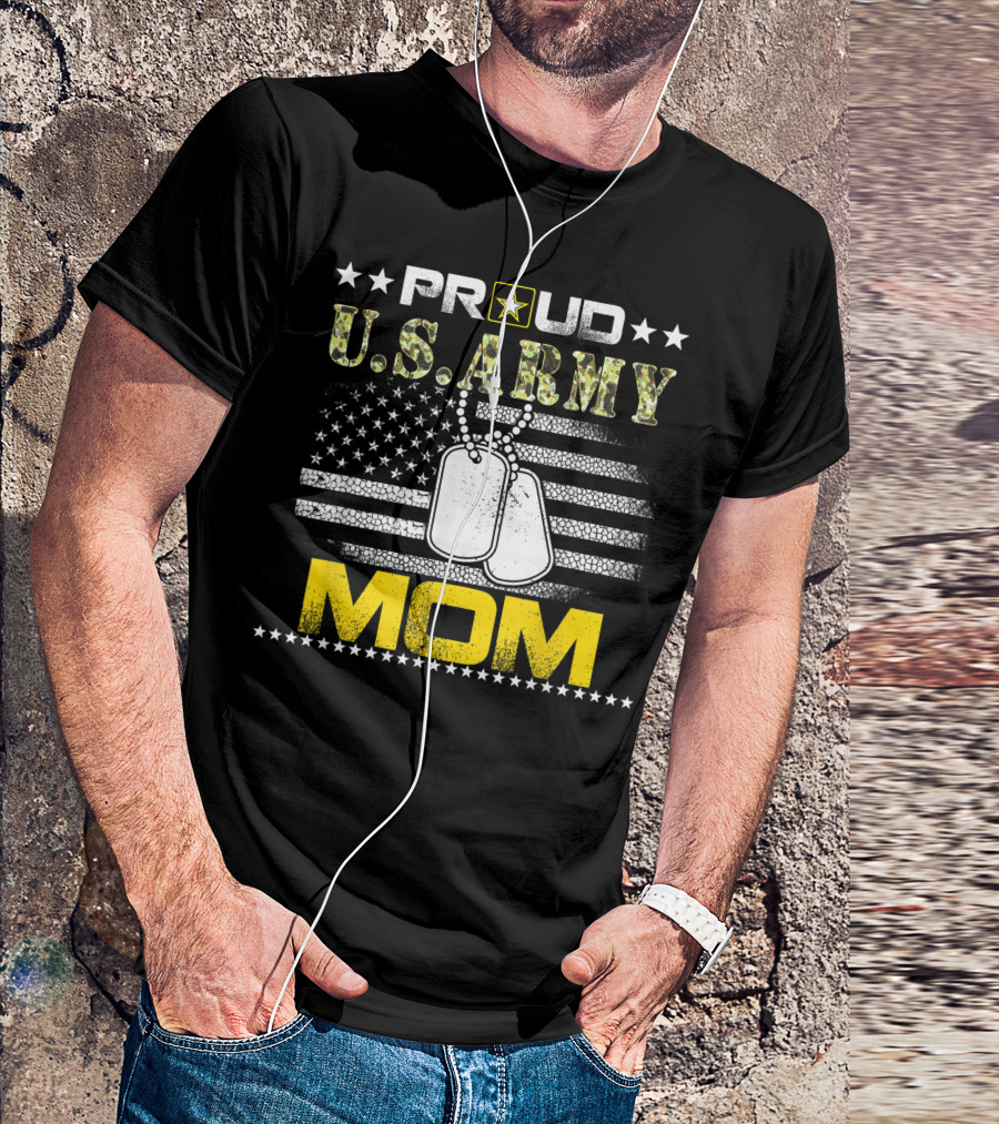 Proud U.S. Army Veteran Mom Flag With Dog Tags And Stars T-Shirt