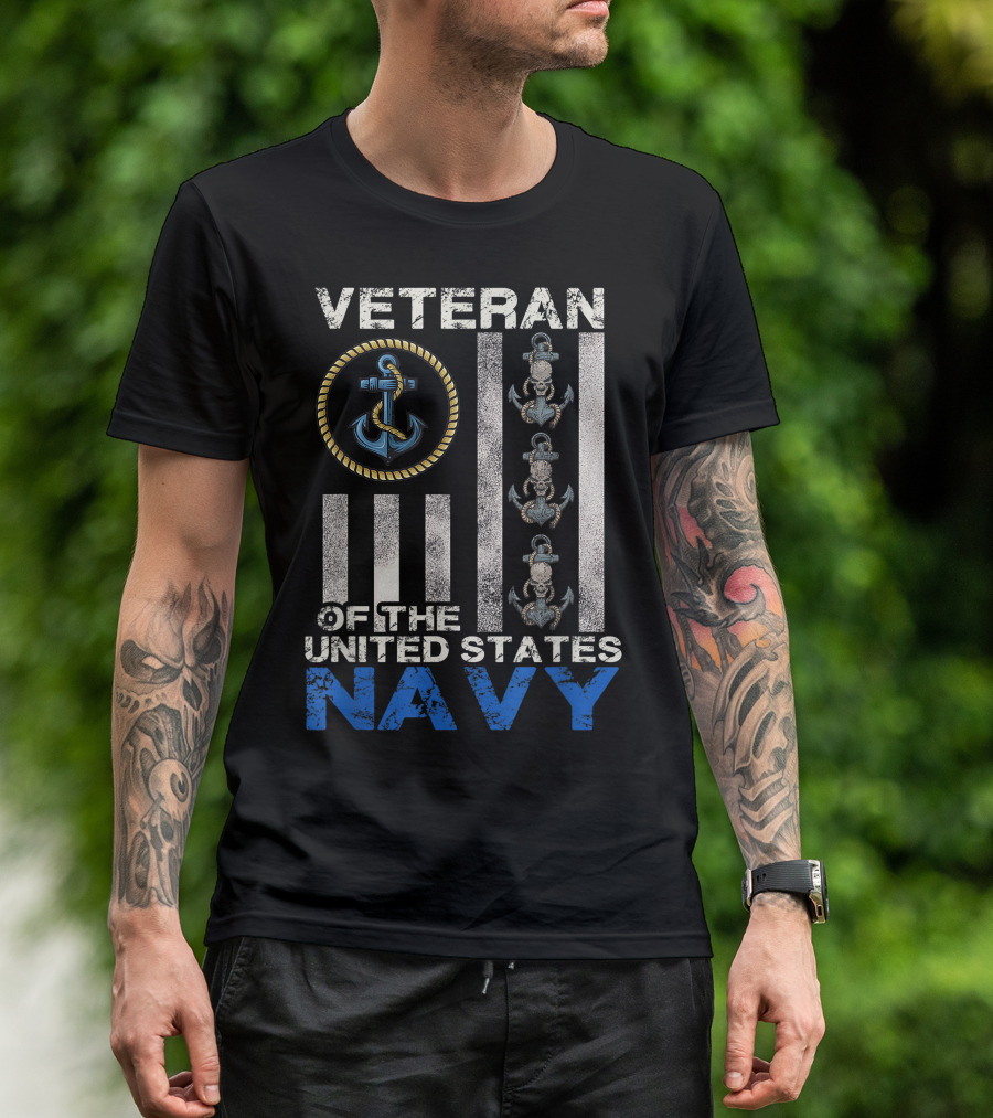 Veteran Of The United States Navy Vintage Anchor Rope T-Shirt