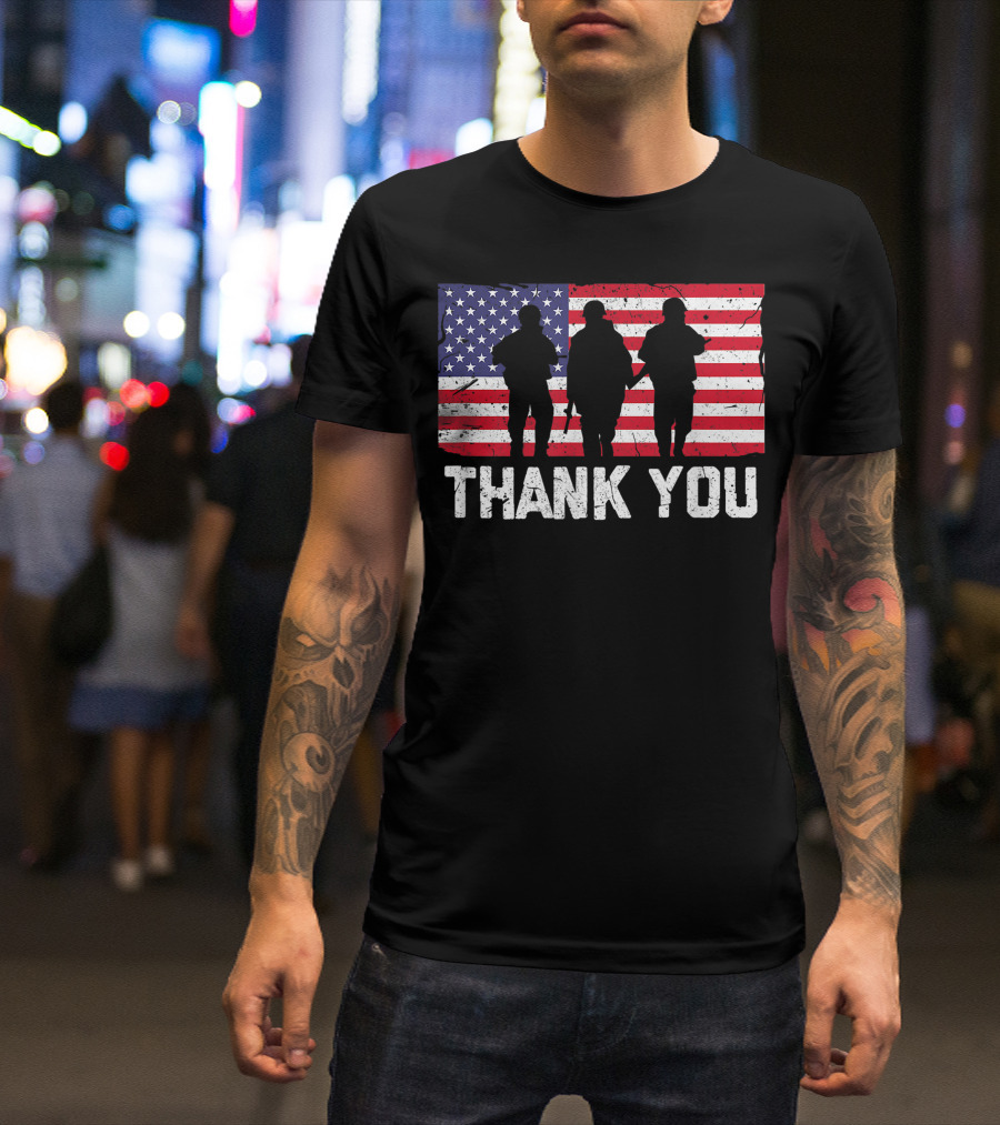 Thank You American Flag Military Heroes Silhouettes Veteran Day T-Shirt