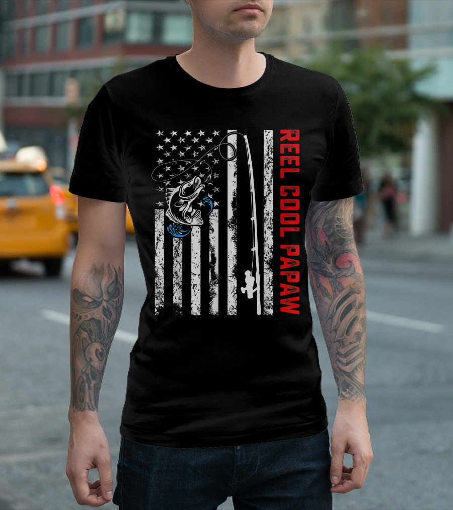 Reel Cool Papaw American Flag Fishing Birthday T-Shirt