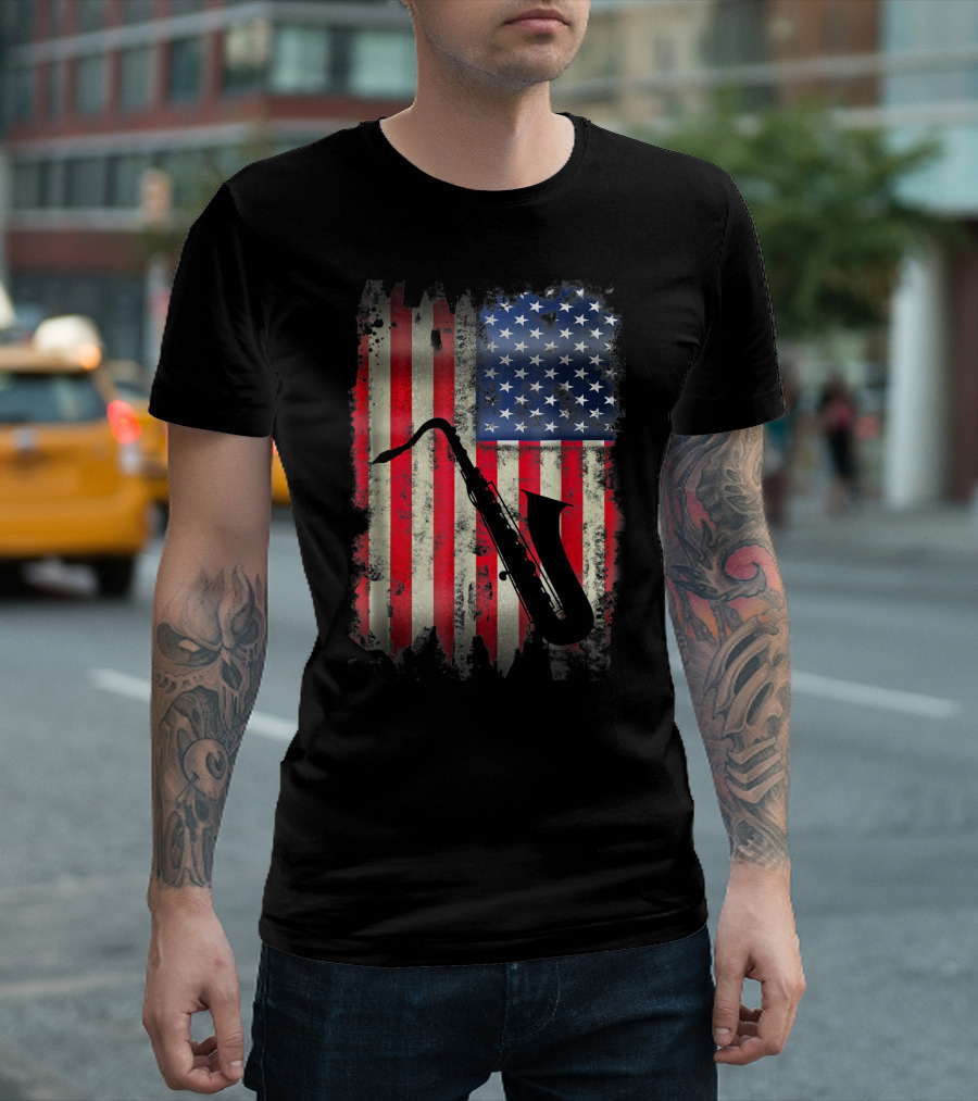 Usa Vintage American Flag Saxophone Funny Music T-Shirt
