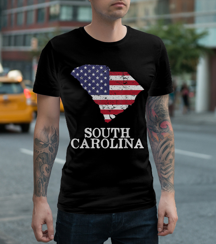 South Carolina Map American Flag 4th of July T-Shirt