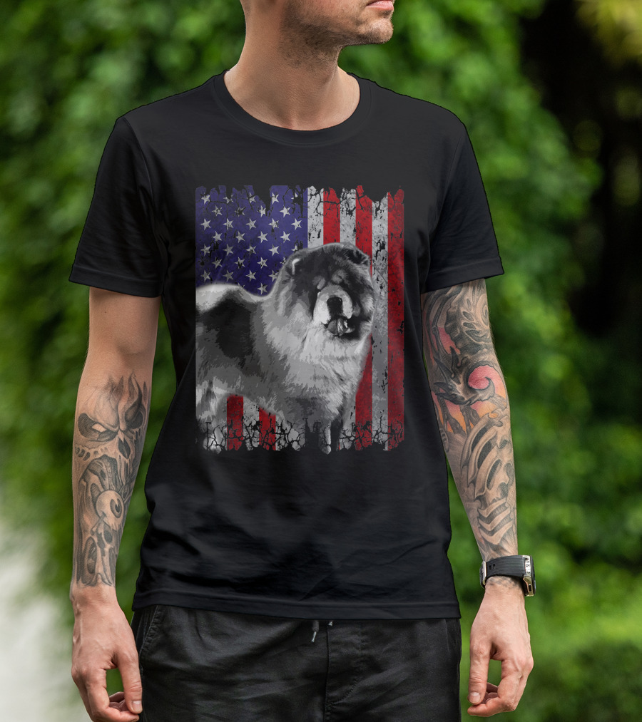 Chow Chow With American Flag Background Patriotic Dog T-Shirt