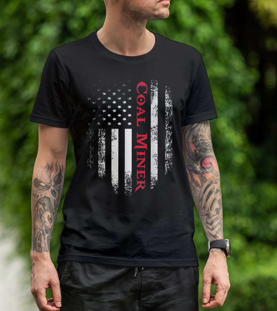 Vintage USA Coal Miner American Flag Distressed Black White Red T-Shirt