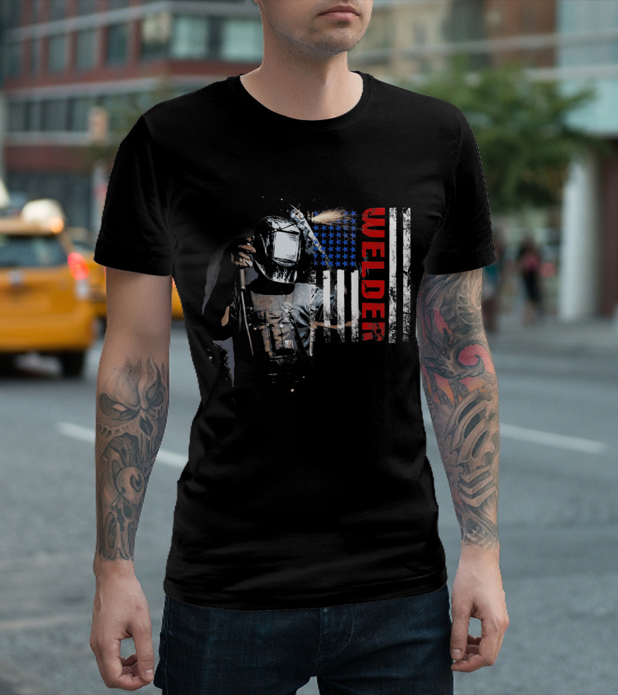 Welder American Flag Grunge Welding Mask Torch Classic USA Heroic T-Shirt