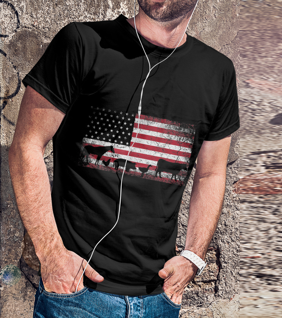 American Flag 4th Of July Farm Animals Chicken Horse Cow Pig T-Shirt