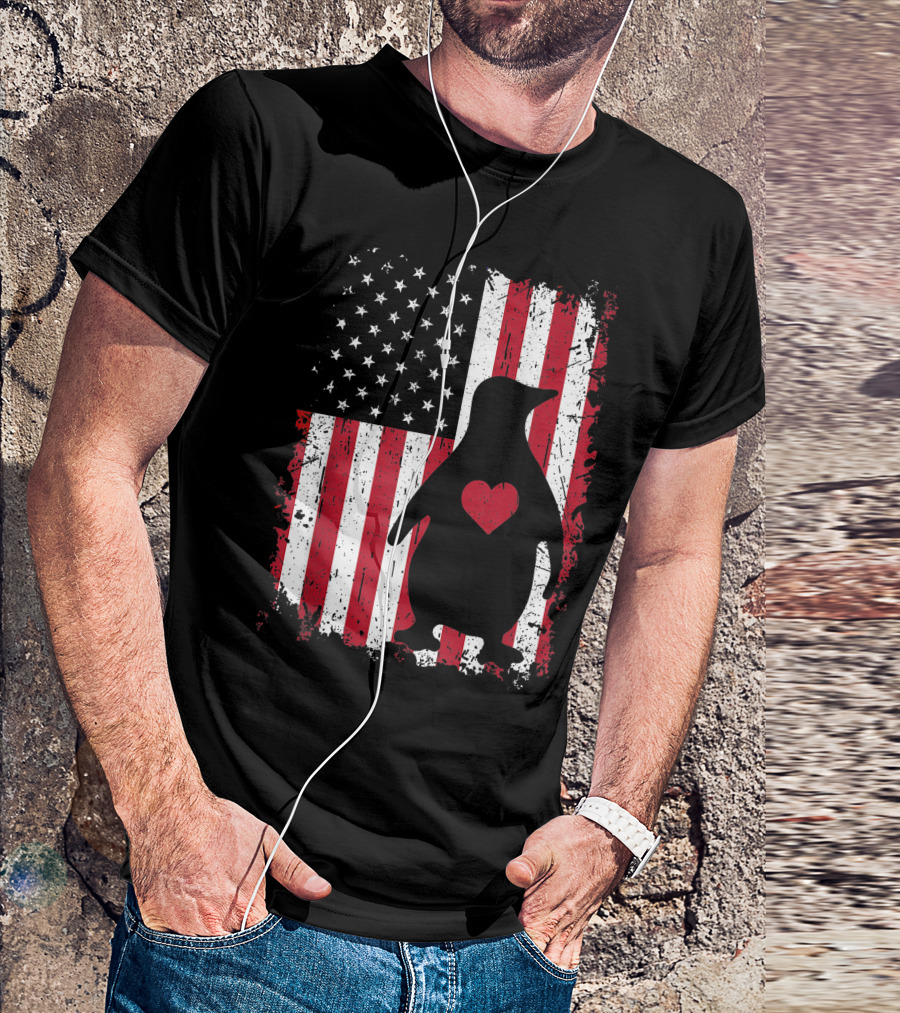 Penguin Heart 4th Of July American USA Flag Patriotic T-Shirt