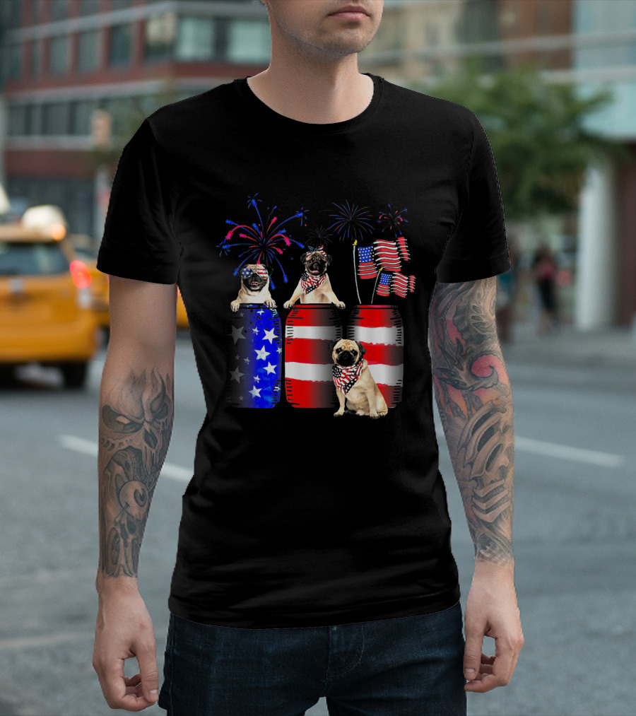 Vintage Pug Dog Patriotic Fireworks American USA Flag T-Shirt