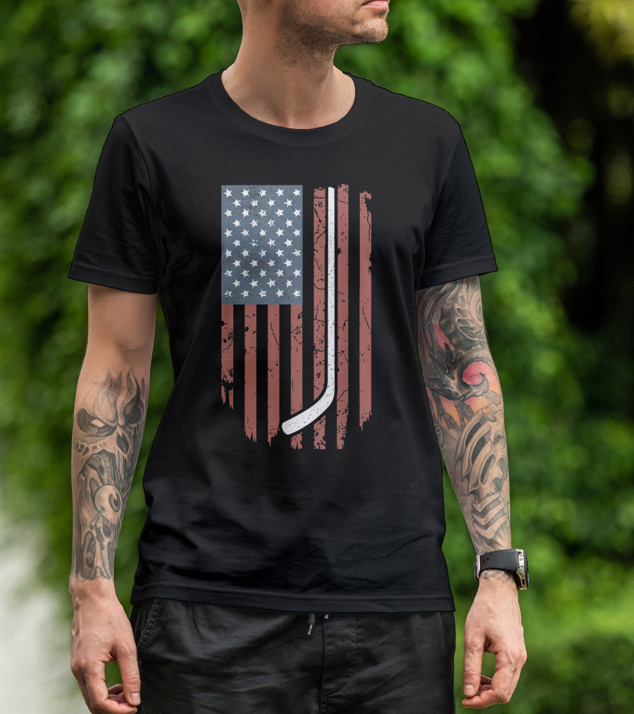 Vintage American Flag Hockey Stick 4th July USA T-Shirt