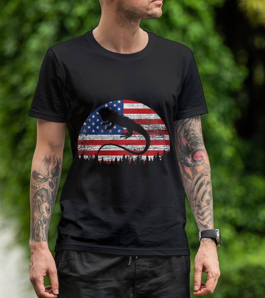 Iguana Silhouette On American Flag 4th Of July USA T-Shirt