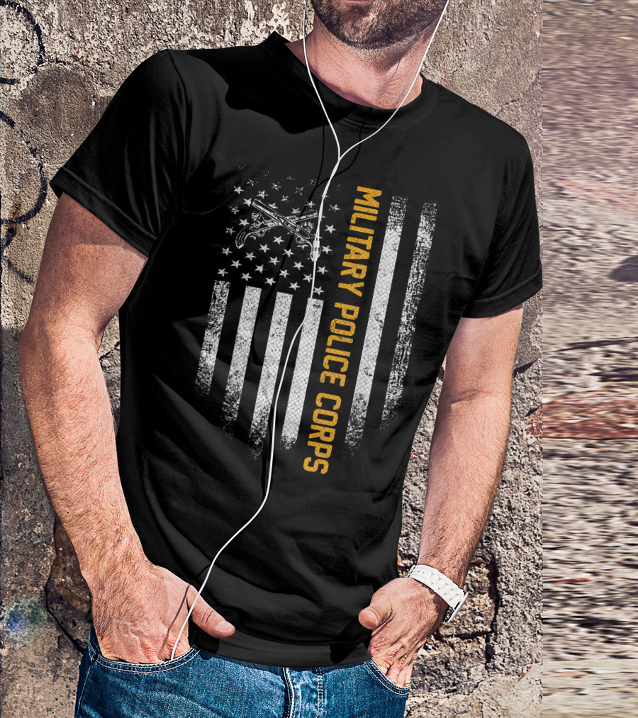 Vintage USA Military Police Corps American Flag Patriotic T-Shirt