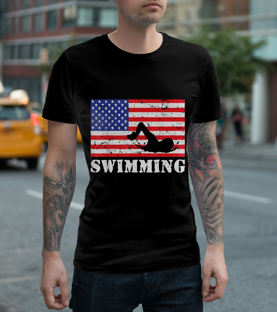 Vintage Distressed USA Flag Swimming Swimmer American Flag T-Shirt