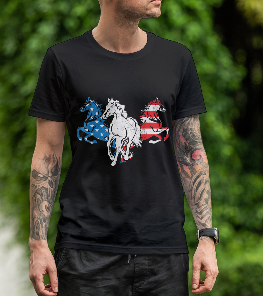 Horses Equestrian American Flag 4th July Patriotic T-Shirt