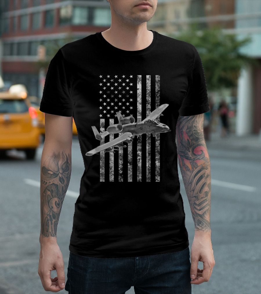 A 10 Thunderbolt II American Flag Warthog Aircraft T-Shirt