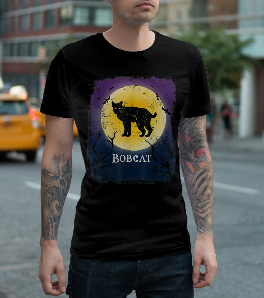 Bobcat Halloween Vintage Moon Bats T-Shirt