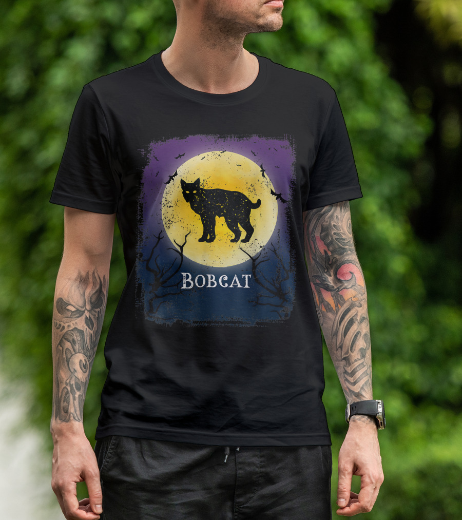 Bobcat Halloween Vintage Moon Bats T-Shirt