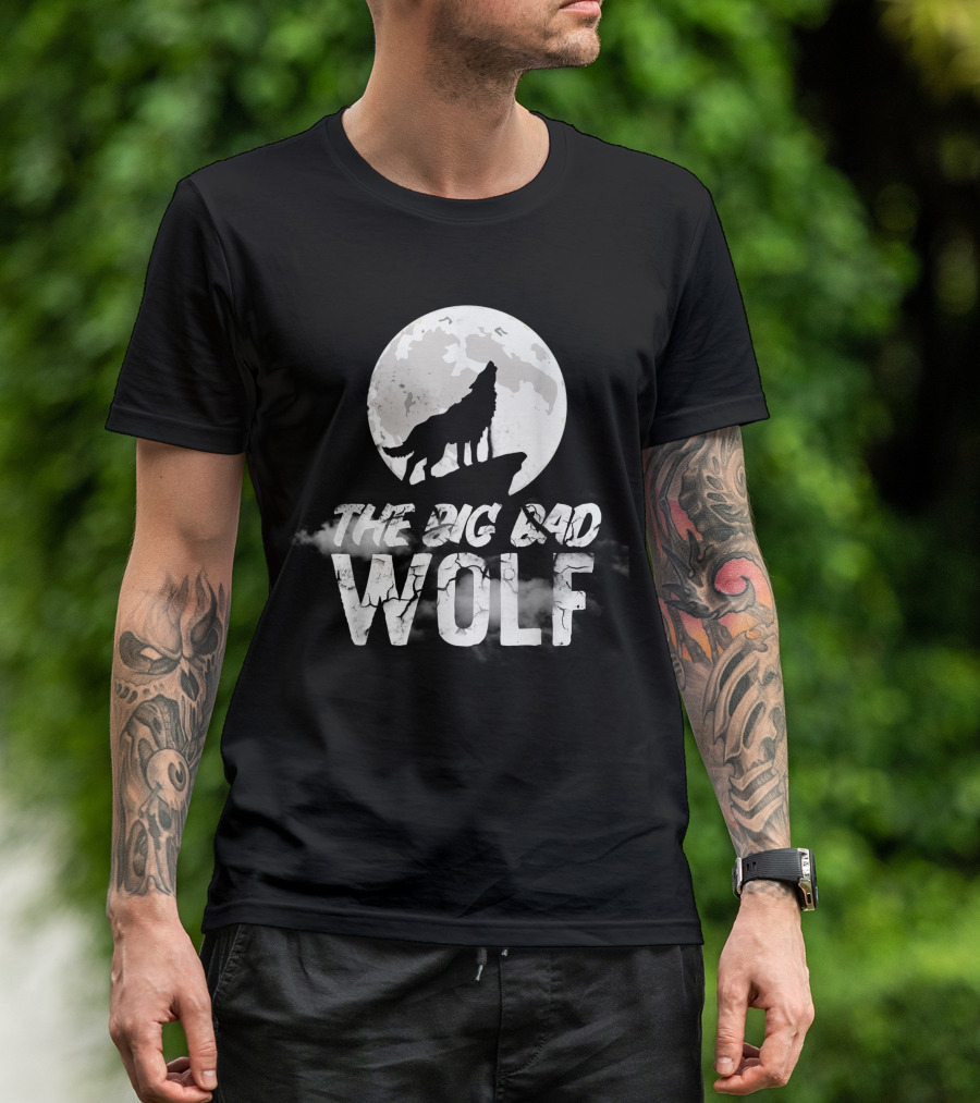 The Big Bad Wolf Howling At The Full Moon T-Shirt