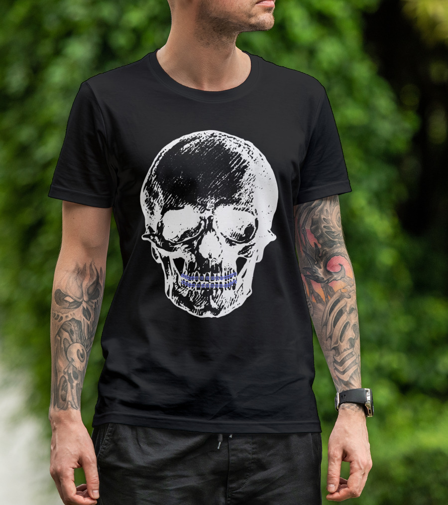 Creepy Skull With Braces Cool Black White Blue T-Shirt