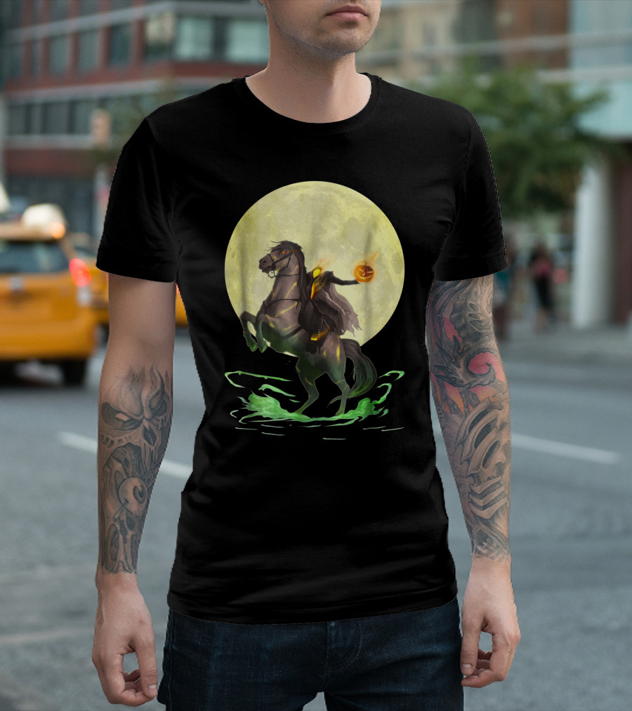 Full Moon Headless Horseman with Glowing Pumpkin Lantern T-Shirt