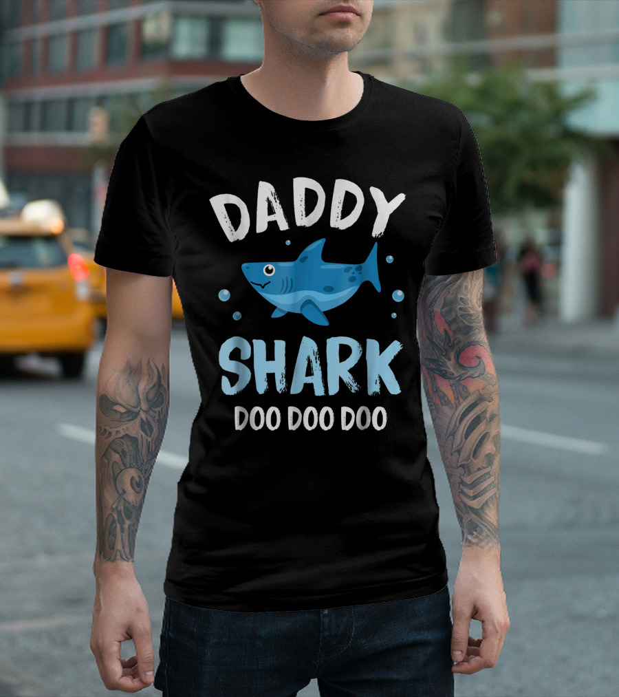 Daddy Shark Doo Doo Doo Father's Halloween T-Shirt