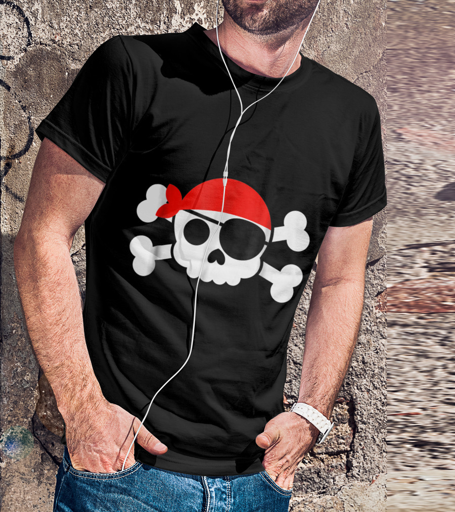 Jolly Roger Pirate Skull And Crossbones Halloween Costume Red Bandana T-Shirt